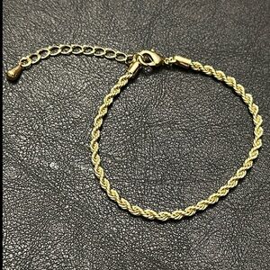 18KGP Rope Twist Bracelet w/ Extender